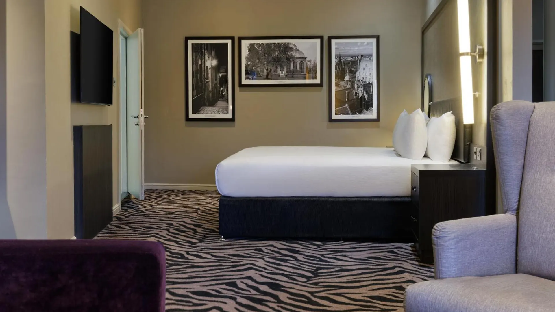 Doubletree By Hilton Edinburgh City Centre