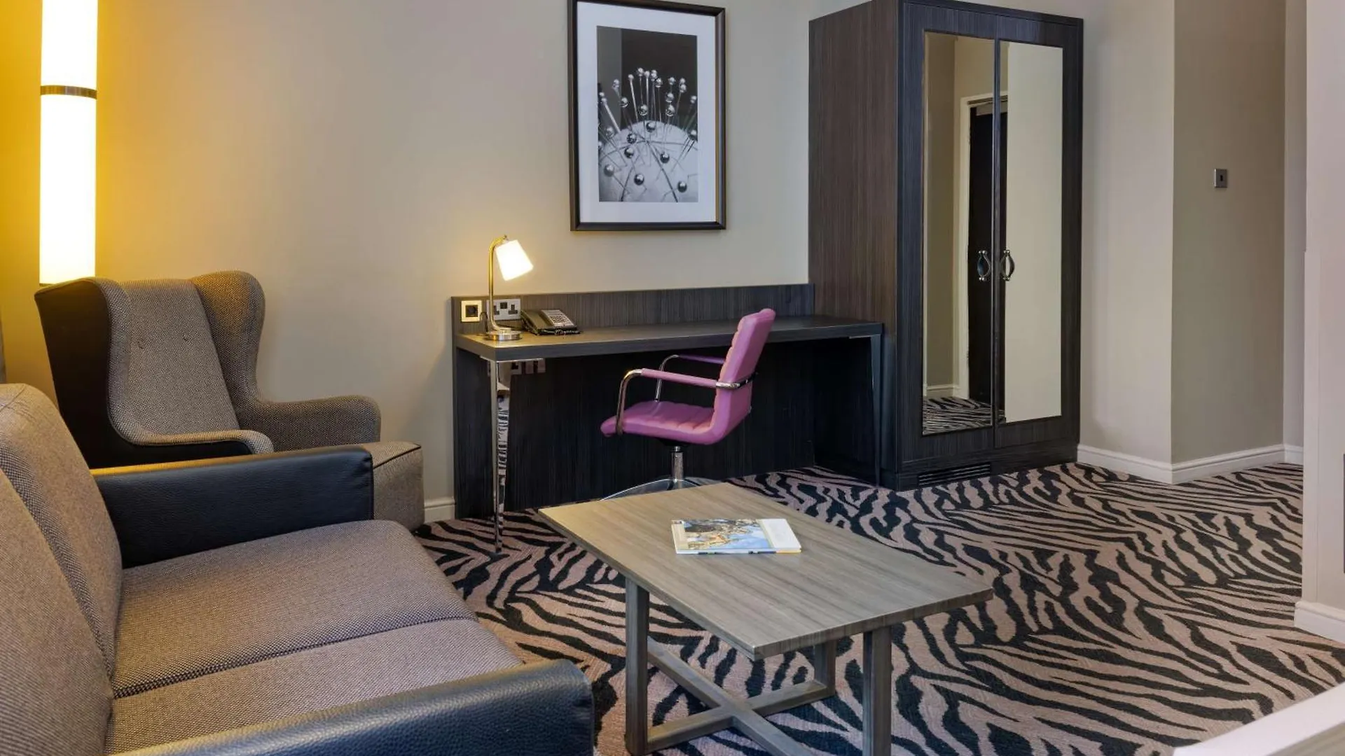 Hotel Doubletree By Hilton Edinburgh City Centre
