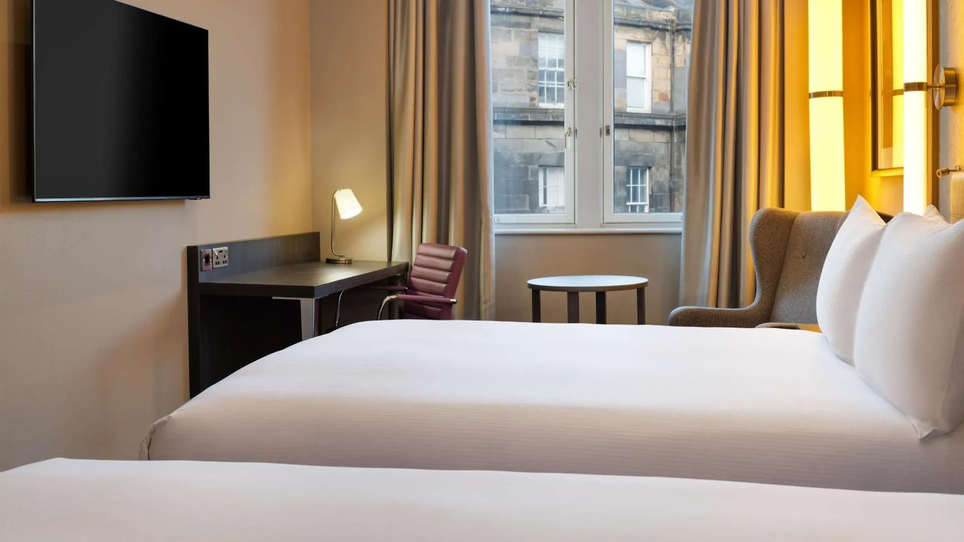 Doubletree By Hilton Edinburgh City Centre Hotel