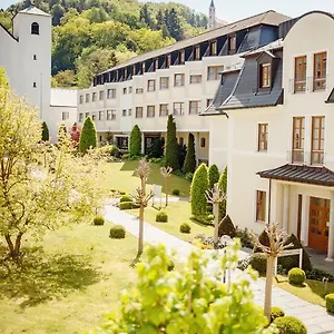 https://kloster-st-josef.com-bavaria.com